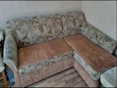 фото До Перетяжка углового дивана и пуфиков